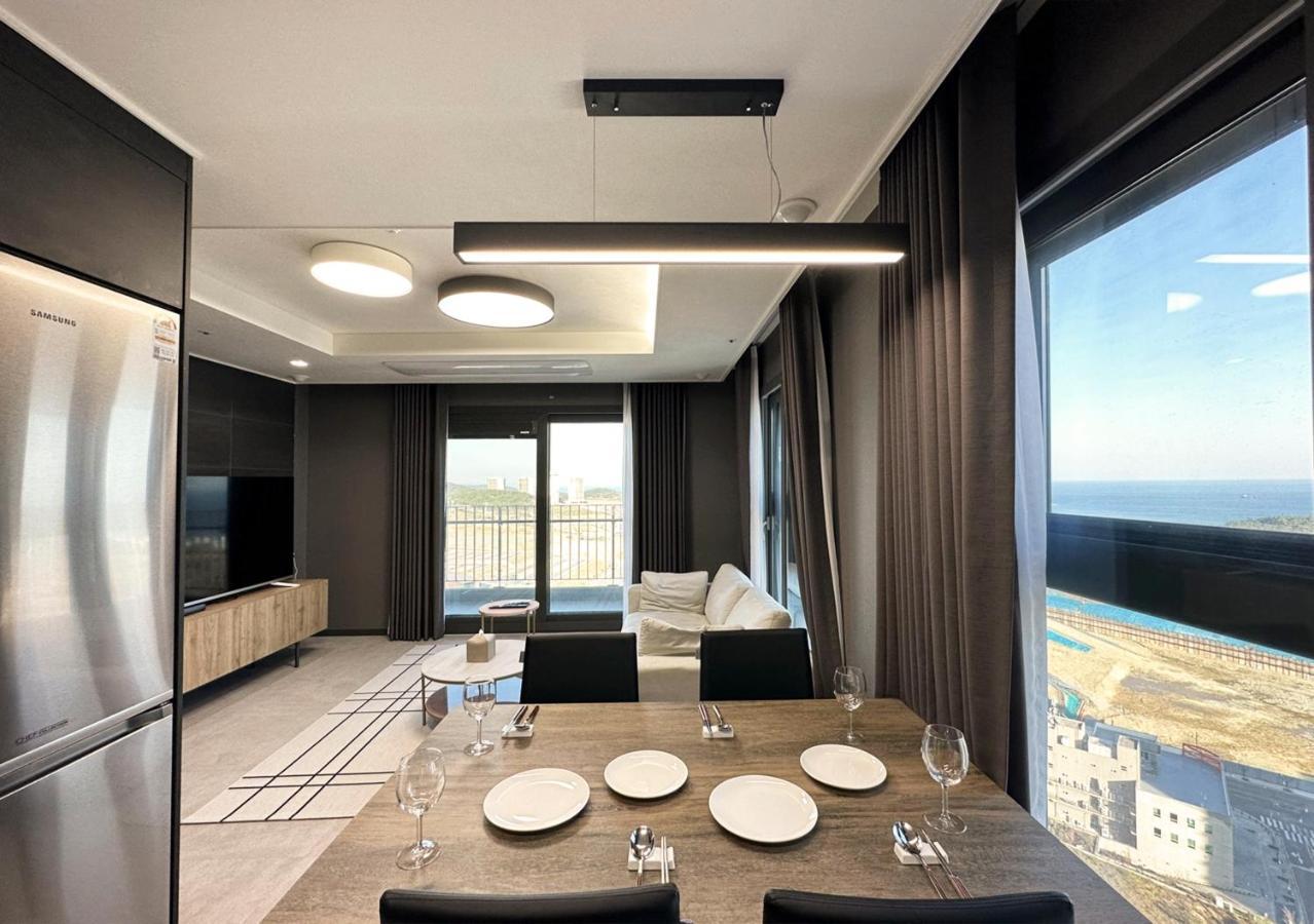 Y Collection By Uh Flat Osiria Busan Exterior foto