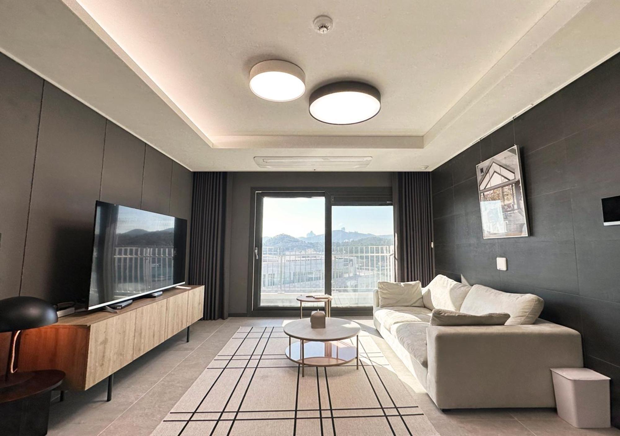Y Collection By Uh Flat Osiria Busan Exterior foto