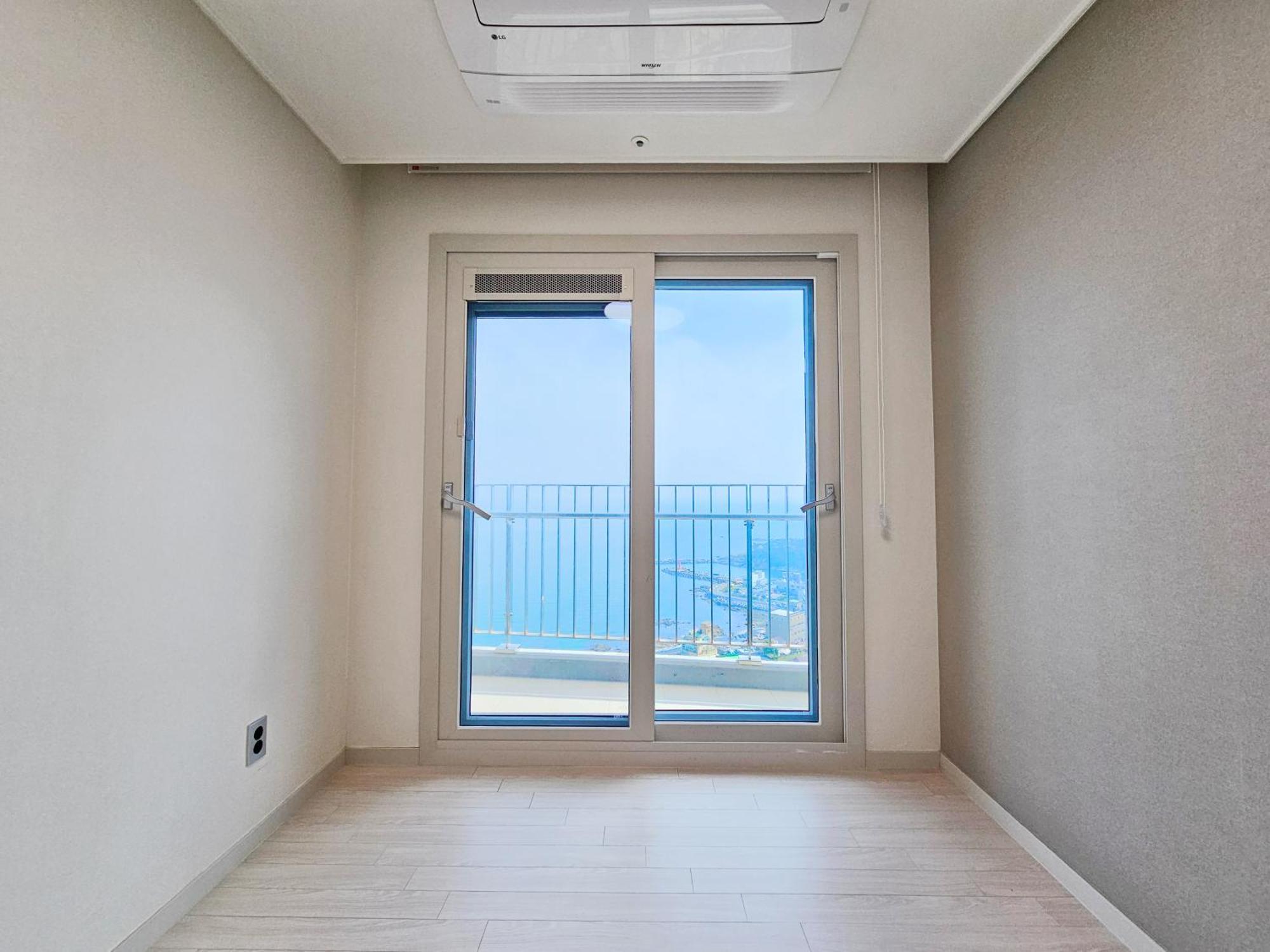 Y Collection By Uh Flat Osiria Busan Exterior foto