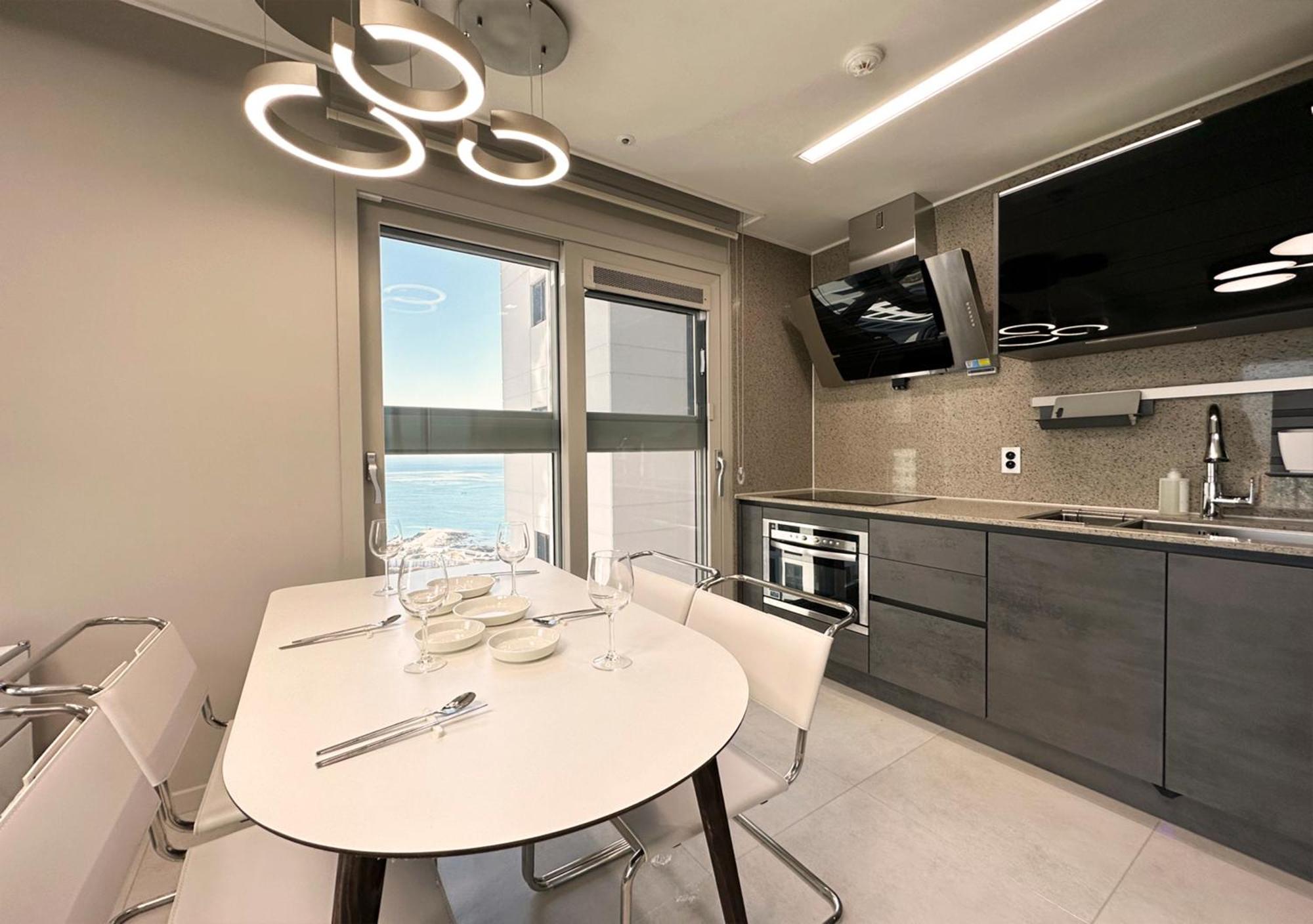 Y Collection By Uh Flat Osiria Busan Exterior foto